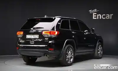 Jeep Cherokee 2020 3.6 Автомат в Москве № 432728, миниатюра 2