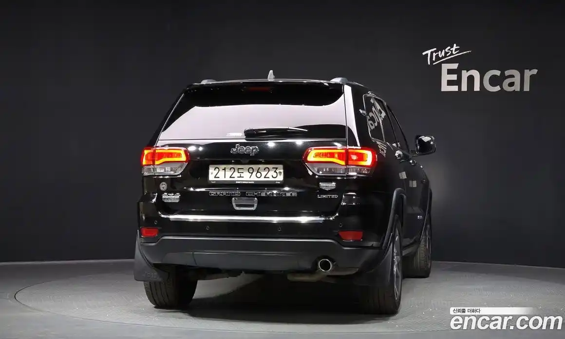 Jeep Cherokee 2020 3.6 Автомат в Москве № 432728, фото 4