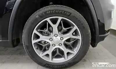 Jeep Cherokee 2020 3.6 Автомат в Москве № 432728, миниатюра 5