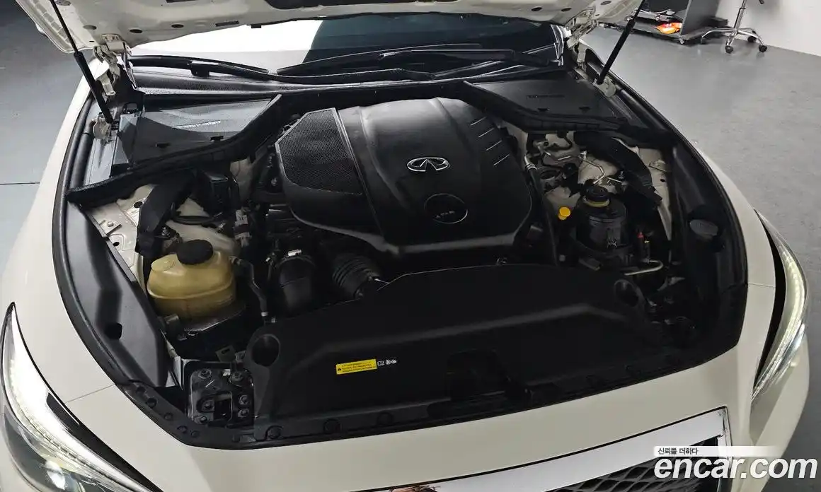 Infiniti Q50 2016 2.1 Автомат в Москве № 433524, фото 6