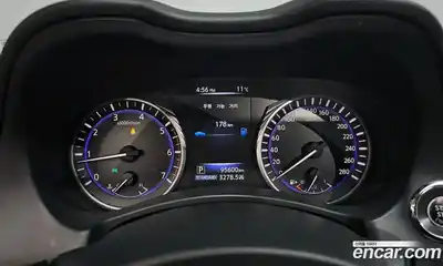 Infiniti Q50 2016 2.1 Автомат в Москве № 433524, миниатюра 8