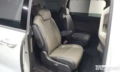 Kia Canival 2025 1.6 Автомат в Москве № 451094, миниатюра 12