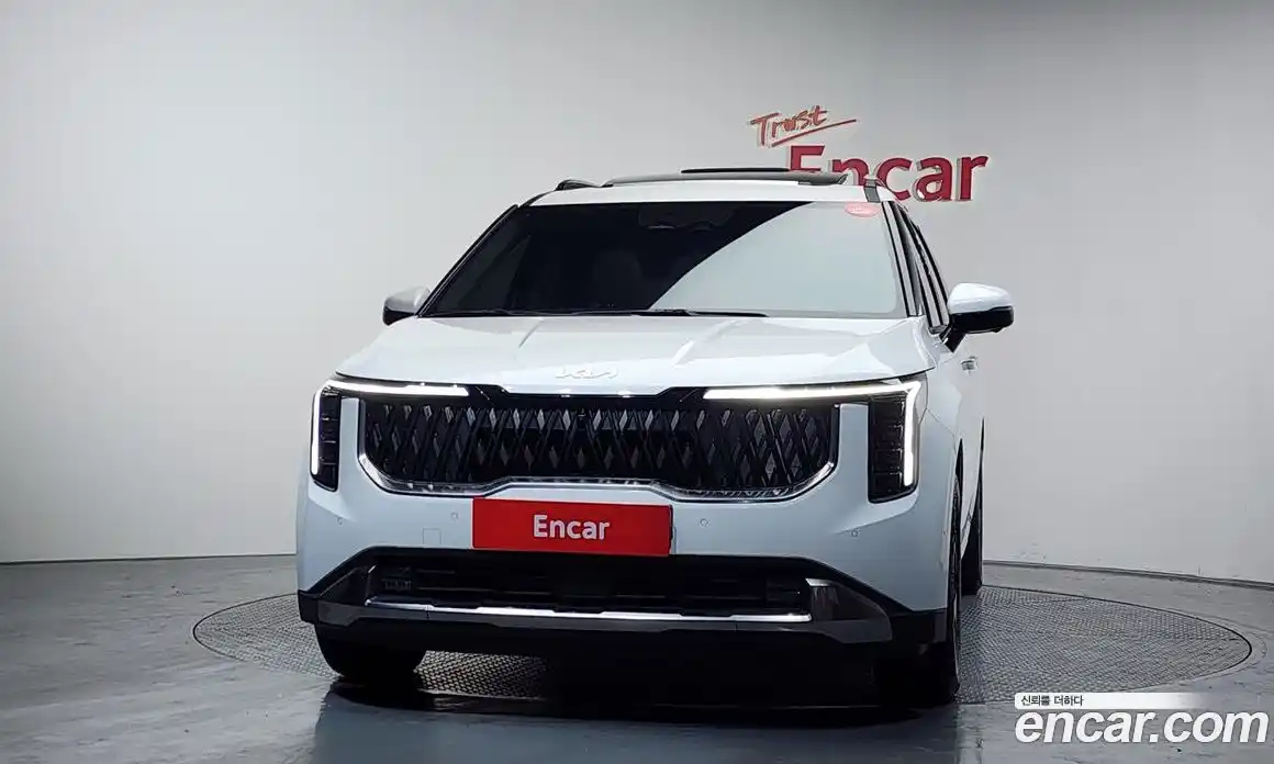 Kia Canival 2025 1.6 Автомат в Москве № 451094, фото 3