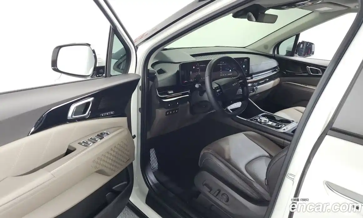 Kia Canival 2025 1.6 Автомат в Москве № 451094, фото 10