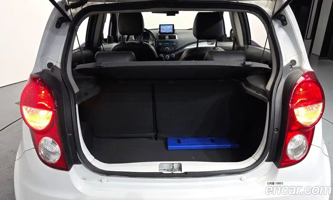 Chevrolet Spark 2014 1.0 Автомат в Москве № 455228, фото 20