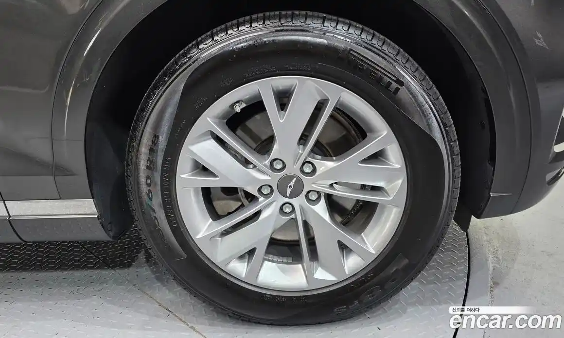 Genesis GV70 2024 2.5 Автомат в Москве № 462134, фото 5