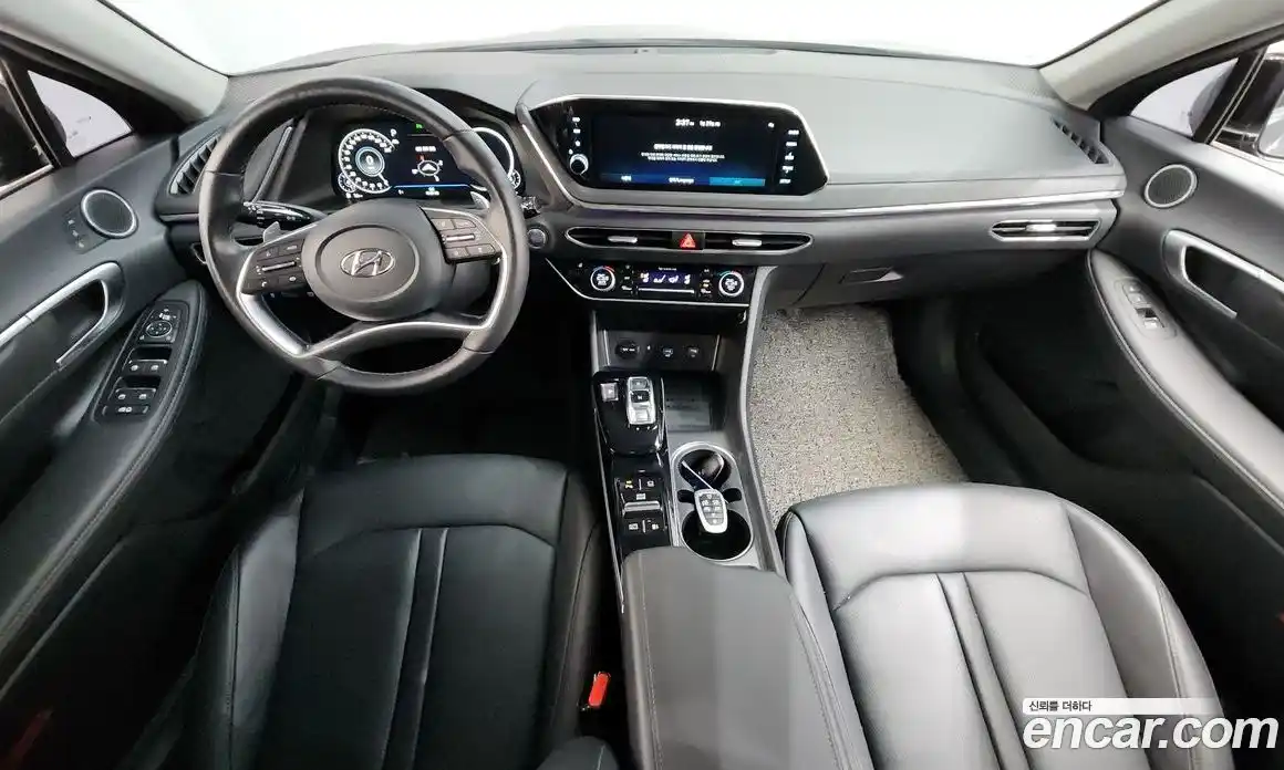 Hyundai Sonata 2022 1.6 Автомат в Москве № 46894, фото 14