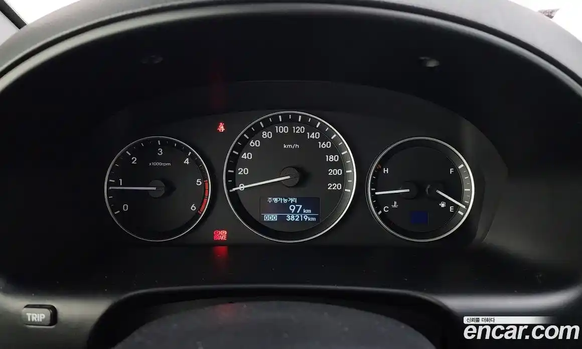 Hyundai Starex 2018 2.5 Механическая в Москве № 47018, фото 17