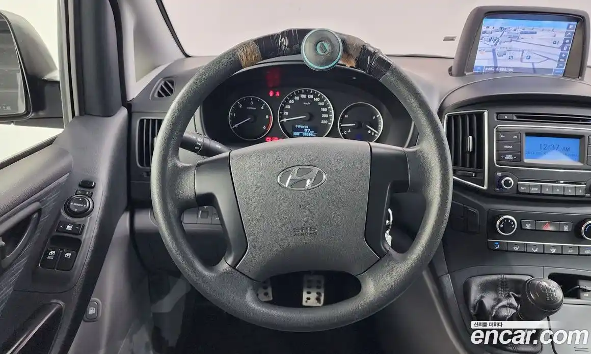 Hyundai Starex 2018 2.5 Механическая в Москве № 47018, фото 5