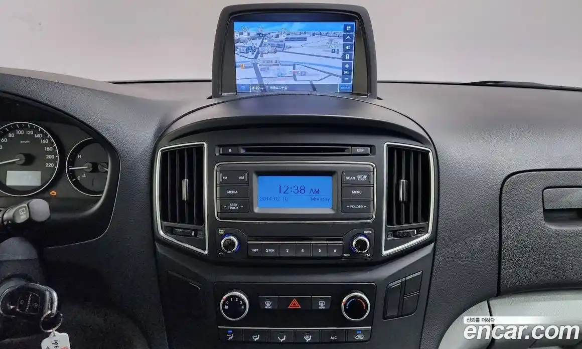 Hyundai Starex 2018 2.5 Механическая в Москве № 47018, фото 10