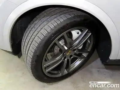 Porsche Cayenne 2020 3.0 Автомат в Москве № 470914, миниатюра 5
