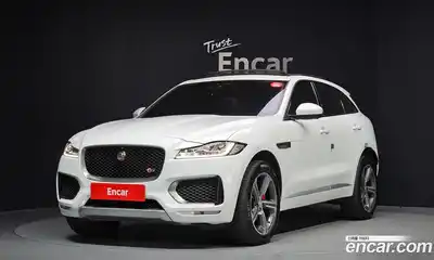 Jaguar F-Pace, 2017