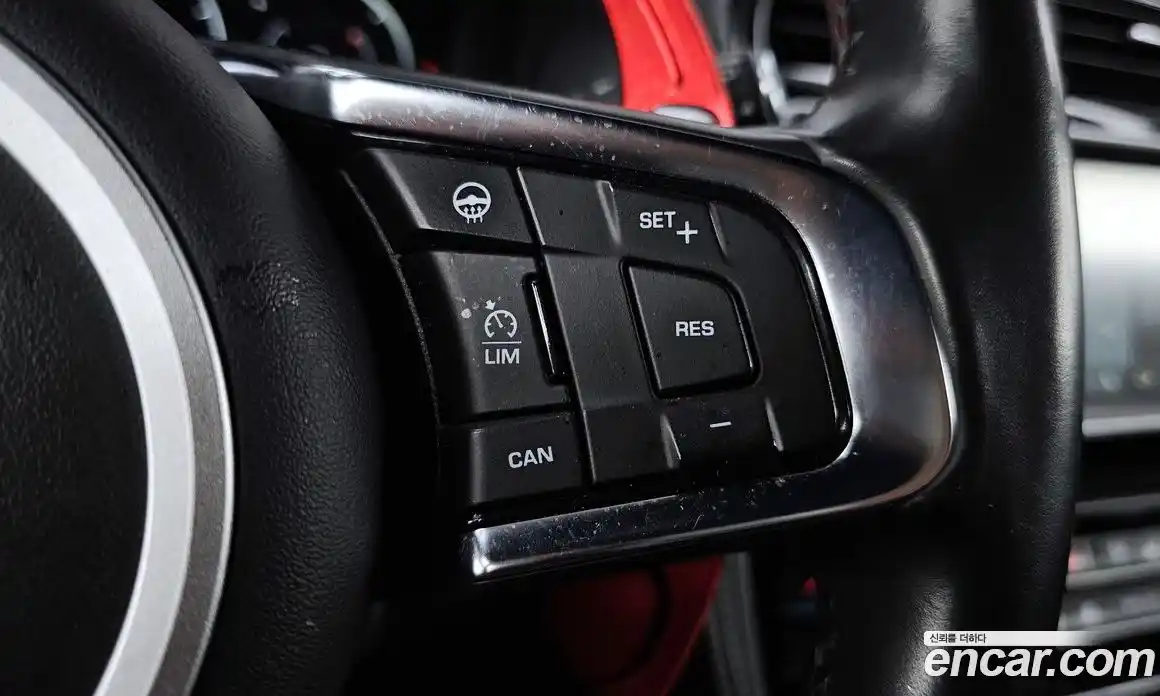 Jaguar F-Pace 2017 3.0 Автомат в Москве № 474264, фото 16