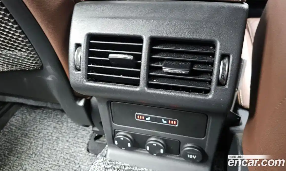 Jaguar F-Pace 2017 3.0 Автомат в Москве № 474264, фото 19