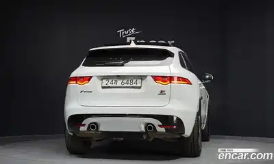 Jaguar F-Pace 2017 3.0 Автомат в Москве № 474264, миниатюра 4