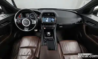 Jaguar F-Pace 2017 3.0 Автомат в Москве № 474264, миниатюра 7