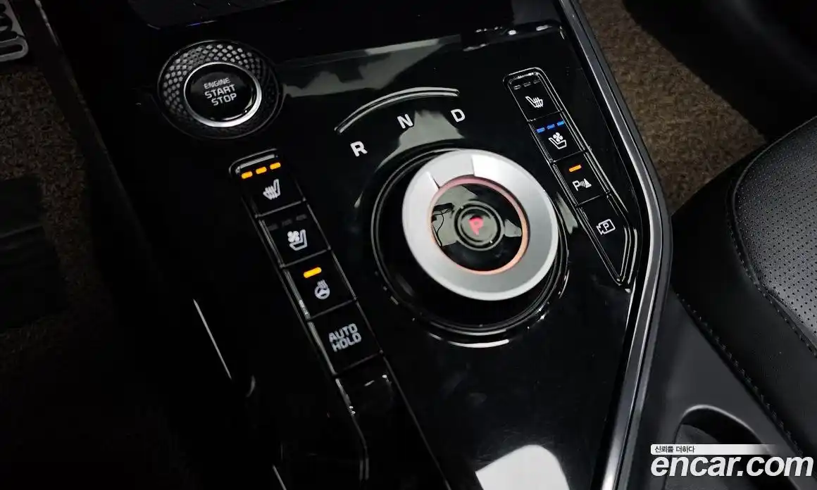 Kia Niro 2022 1.6 Автомат в Москве № 50779, фото 3