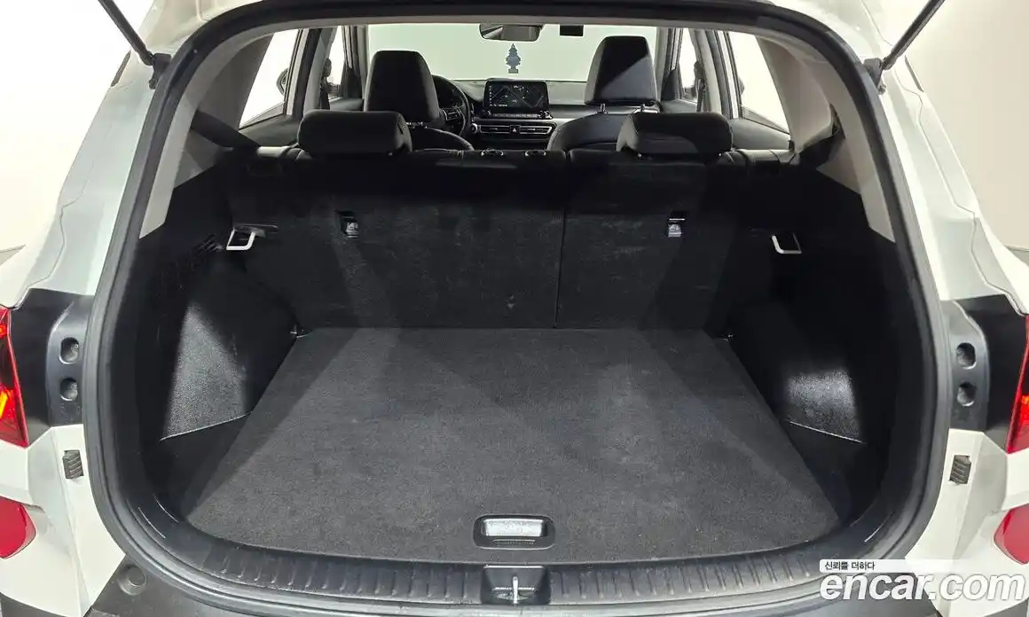 Kia Seltos 2022 1.6 Автомат в Москве № 51260, фото 3