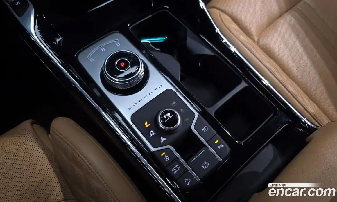 Kia Sorento 2021 1.6 Автомат в Москве № 52356, фото 4