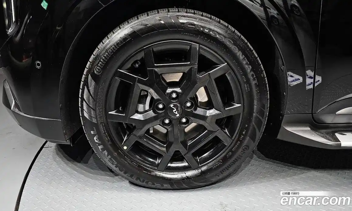 Kia Canival 2025 1.6 Автомат в Москве № 54490, фото 12