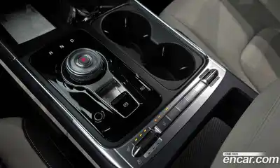 Kia Canival 2025 1.6 Автомат в Москве № 54490, миниатюра 6