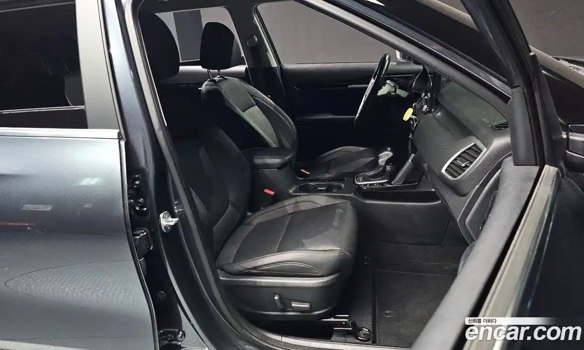 Kia Seltos 2022 1.6 Автомат в Москве № 55762, фото 16