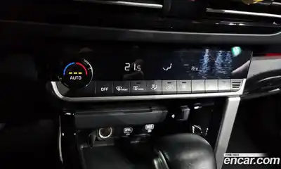 Kia Seltos 2022 1.6 Автомат в Москве № 55762, миниатюра 10