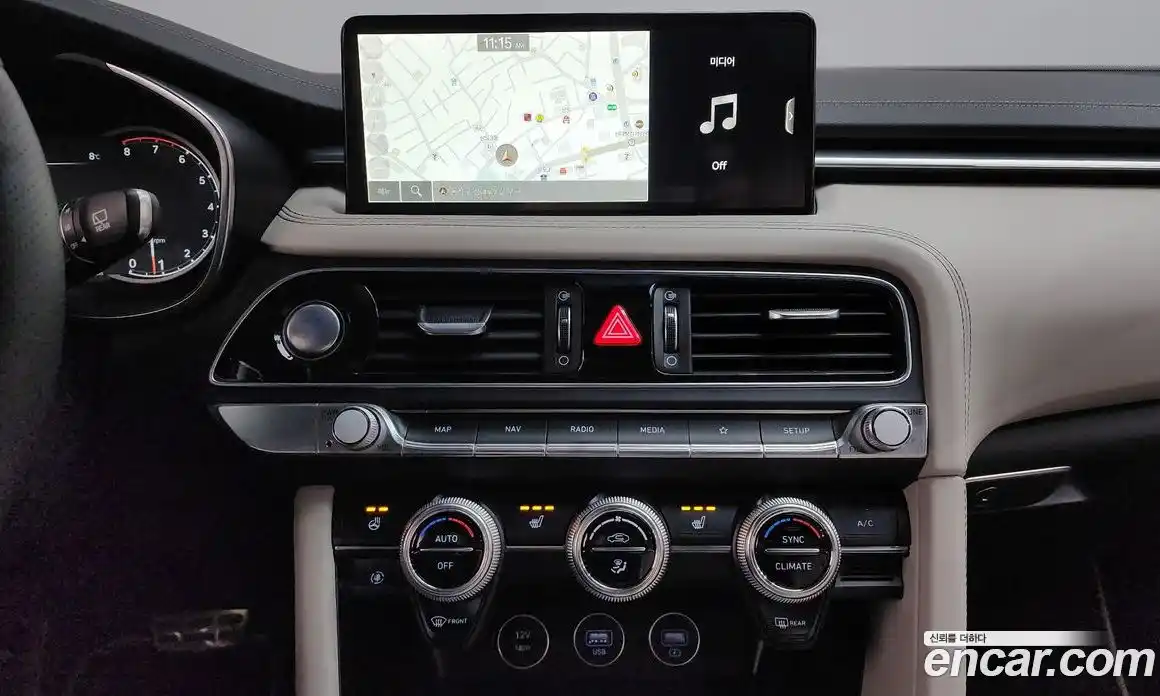 Genesis G70 2023 2.0 Автомат в Москве № 56922, фото 15