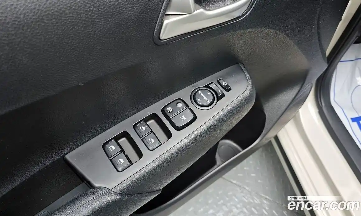 Kia Morning 2023 1.0 Автомат в Москве № 647, фото 19