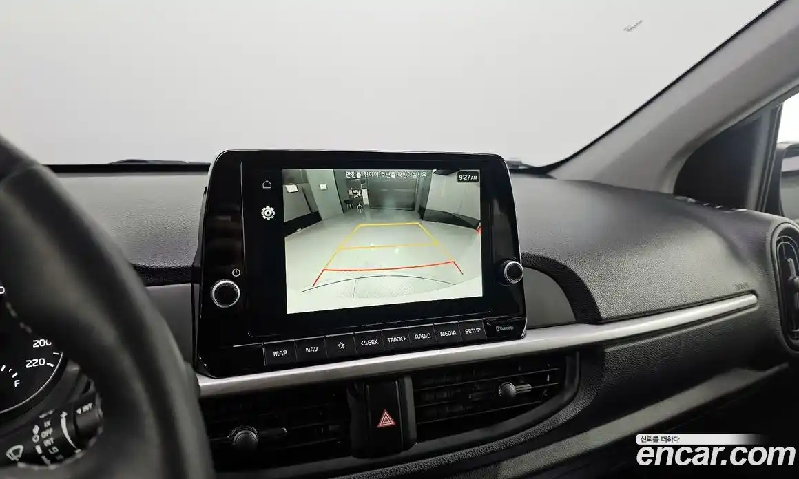 Kia Morning 2023 1.0 Автомат в Москве № 647, фото 8