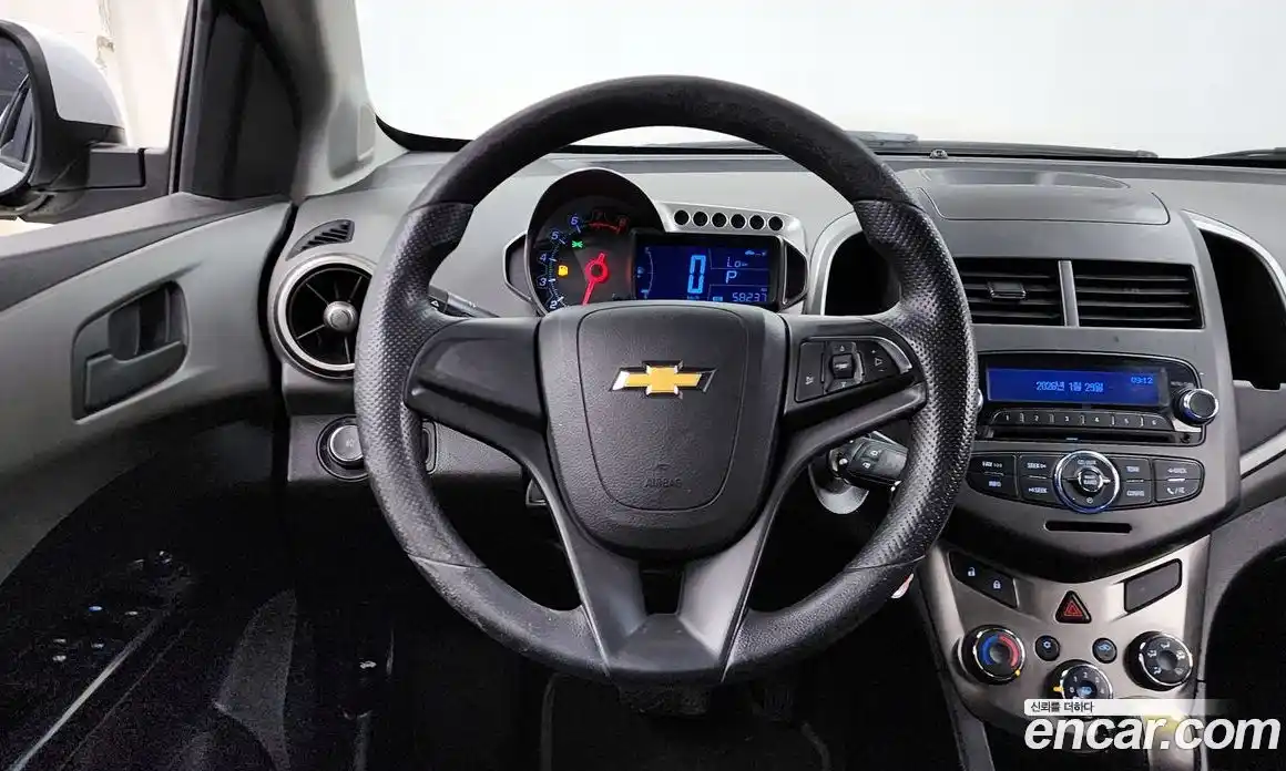 Chevrolet Aveo 2012 1.6 Автомат в Москве № 74401, фото 12