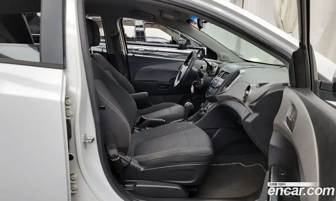 Chevrolet Aveo 2012 1.6 Автомат в Москве № 74401, фото 7