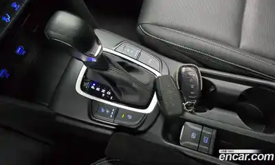 Hyundai Kona 2020 1.6 Автомат в Москве № 9067, миниатюра 10