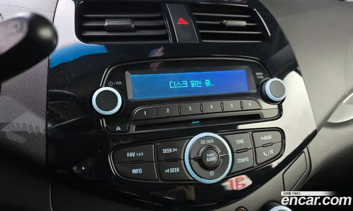 Chevrolet Spark 2013 1.0 Автомат в Москве № 104313, фото 17