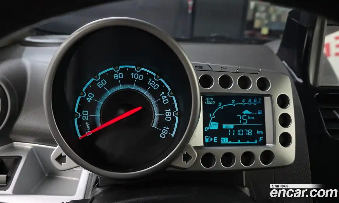 Chevrolet Spark 2013 1.0 Автомат в Москве № 104313, фото 20