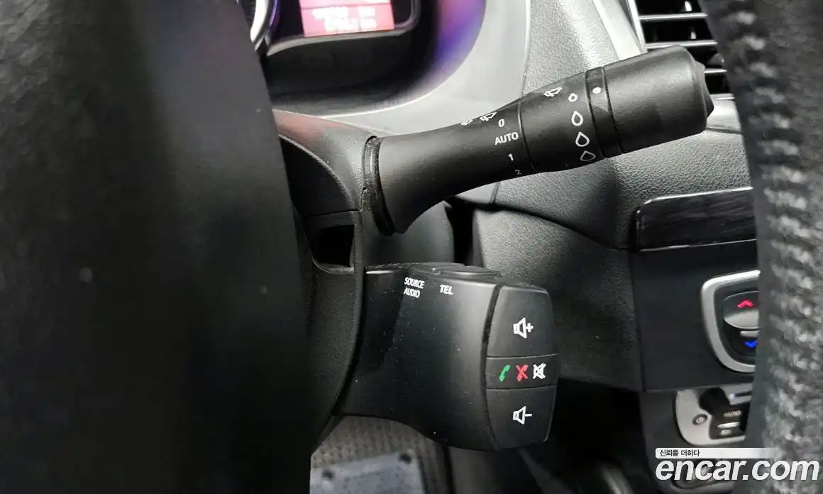 Renault SM3 2015 1.6 Автомат в Москве № 106368, фото 17