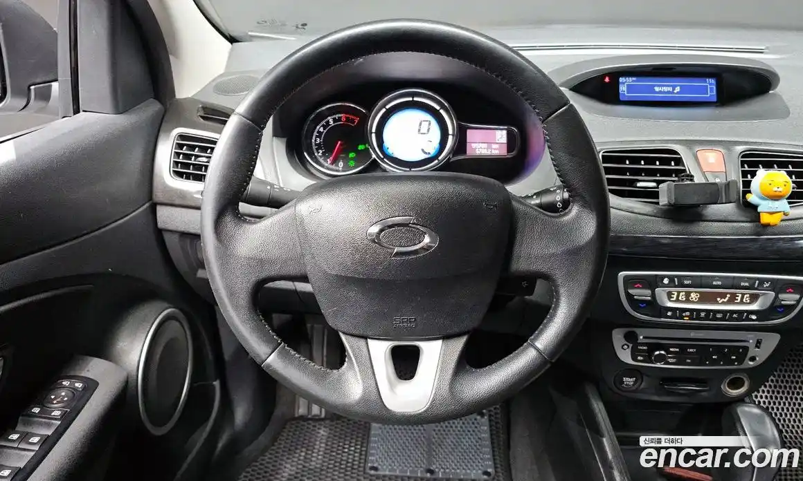 Renault SM3 2015 1.6 Автомат в Москве № 106368, фото 3