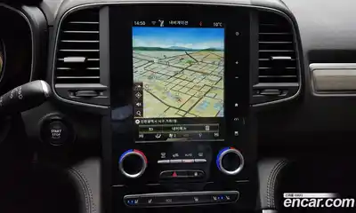 Renault QM6 2022 2.0 Автомат в Москве № 106392, миниатюра 4