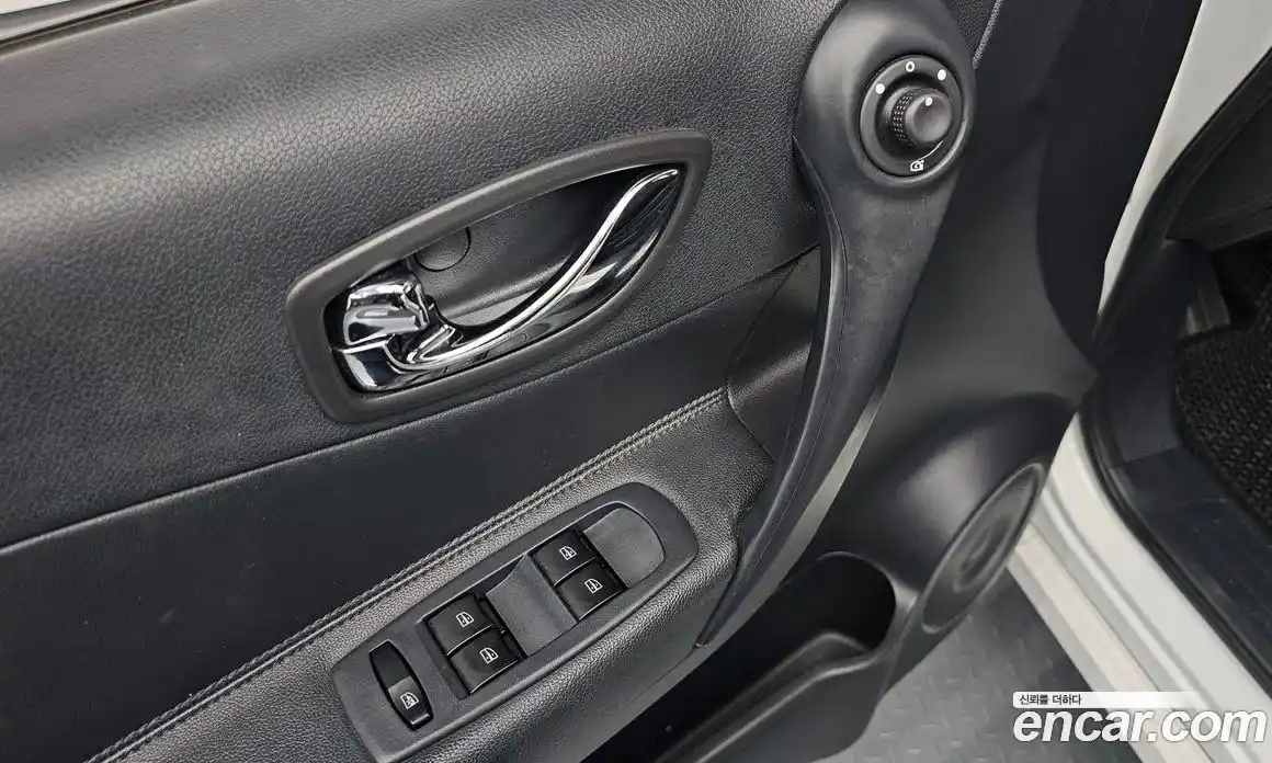 Renault QM5 2014 2.0 Автомат в Москве № 106921, фото 15