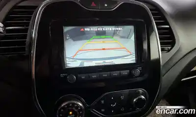 Renault QM3 2017 1.5 Автомат в Москве № 106988, миниатюра 4