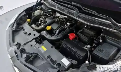 Renault QM3 2017 1.5 Автомат в Москве № 106988, миниатюра 7