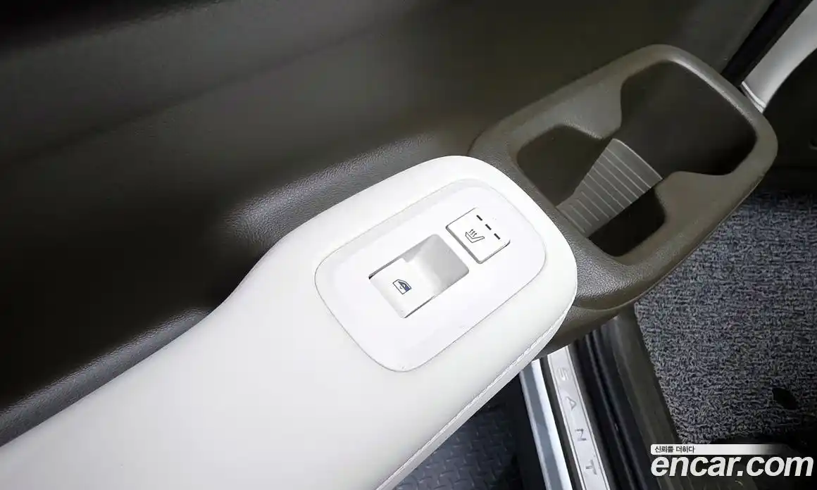 Hyundai Santa Fe 2024 2.5 Автомат в Москве № 107984, фото 15