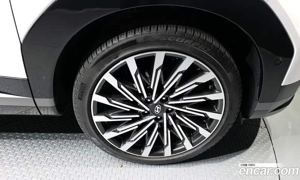 Hyundai Santa Fe 2024 2.5 Автомат в Москве № 107984, фото 4