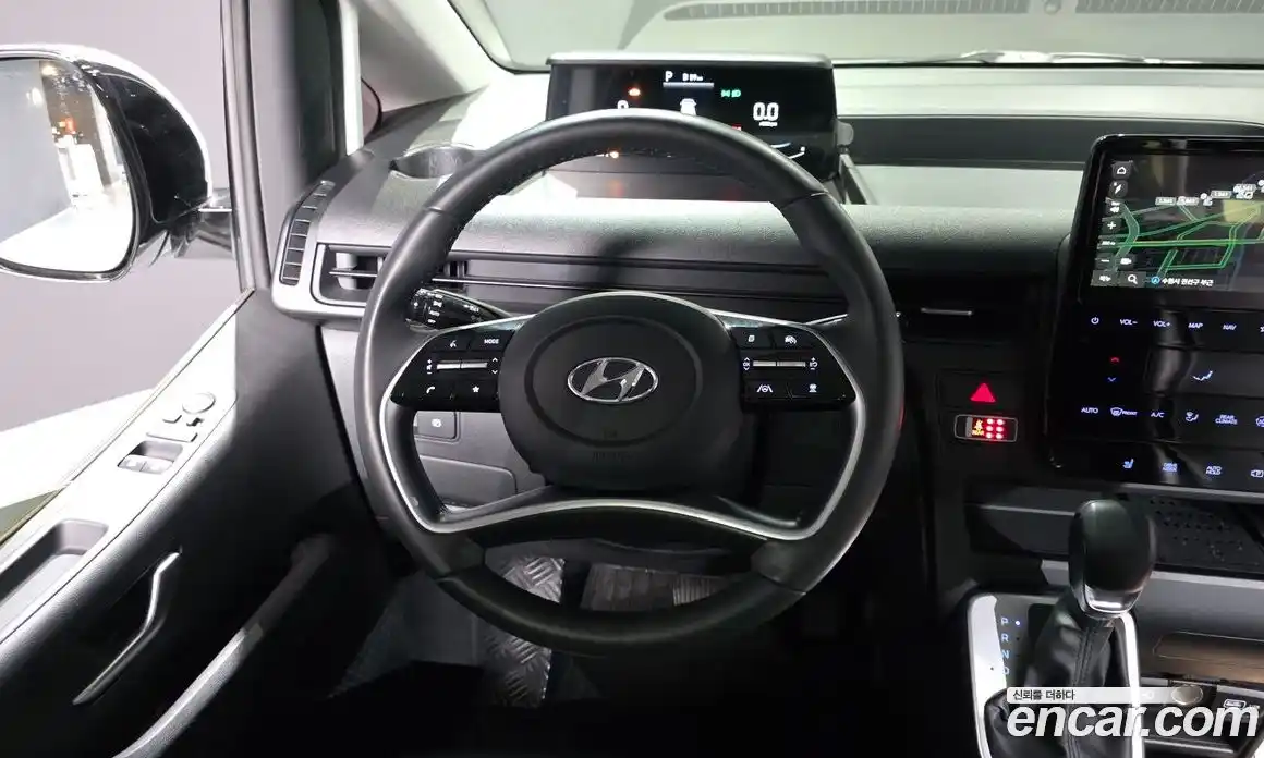 Hyundai Staria 2023 2.2 Автомат в Москве № 108452, фото 14