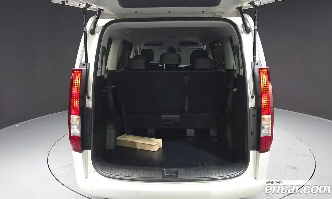 Hyundai Staria 2023 2.2 Автомат в Москве № 108452, фото 4