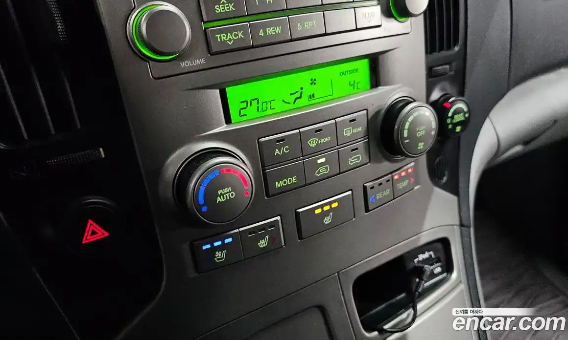 Hyundai Starex 2014 2.5 Автомат в Москве № 111779, фото 14