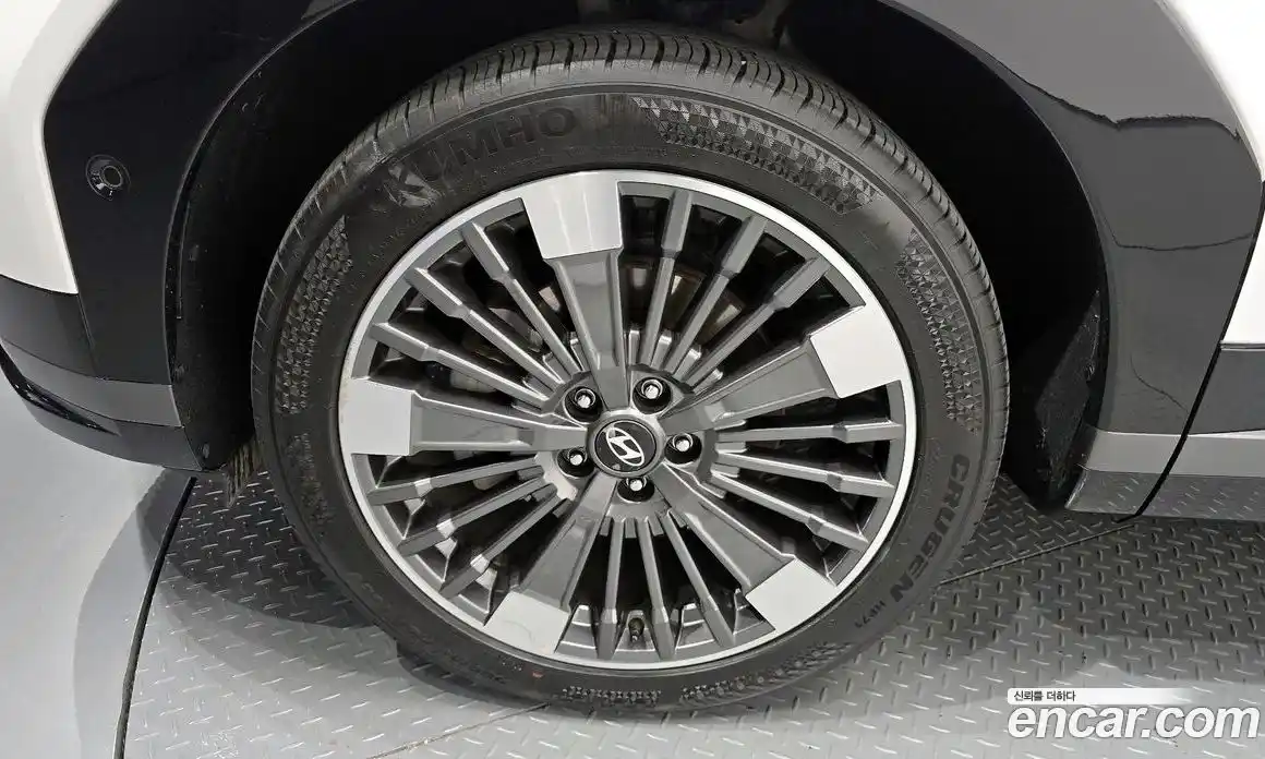 Hyundai Santa Fe 2024 1.6 Автомат в Москве № 112458, фото 5