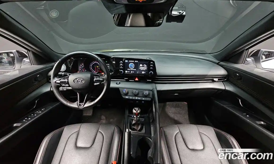 Hyundai Avante 2021 1.6 Механическая в Москве № 112953, фото 16