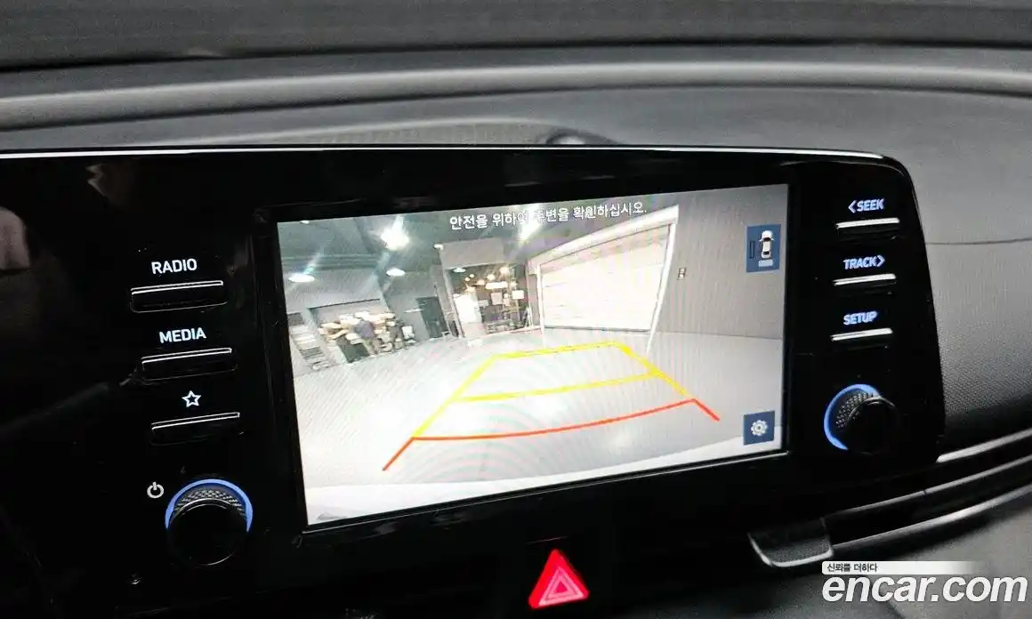 Hyundai Avante 2021 1.6 Механическая в Москве № 112953, фото 4