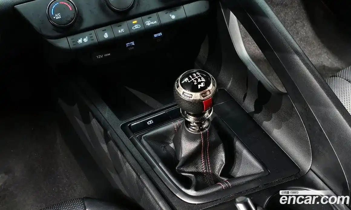 Hyundai Avante 2021 1.6 Механическая в Москве № 112953, фото 8